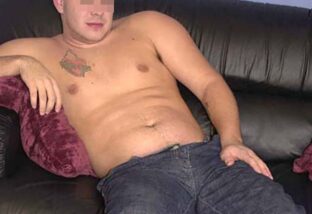 homme brun 175m cherche plan cul Quimper rencontre coquine discrète en soirée